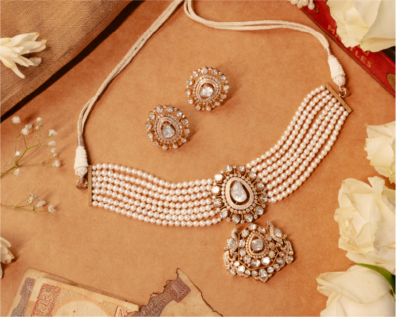 Pearl choker and matching earrings close-up